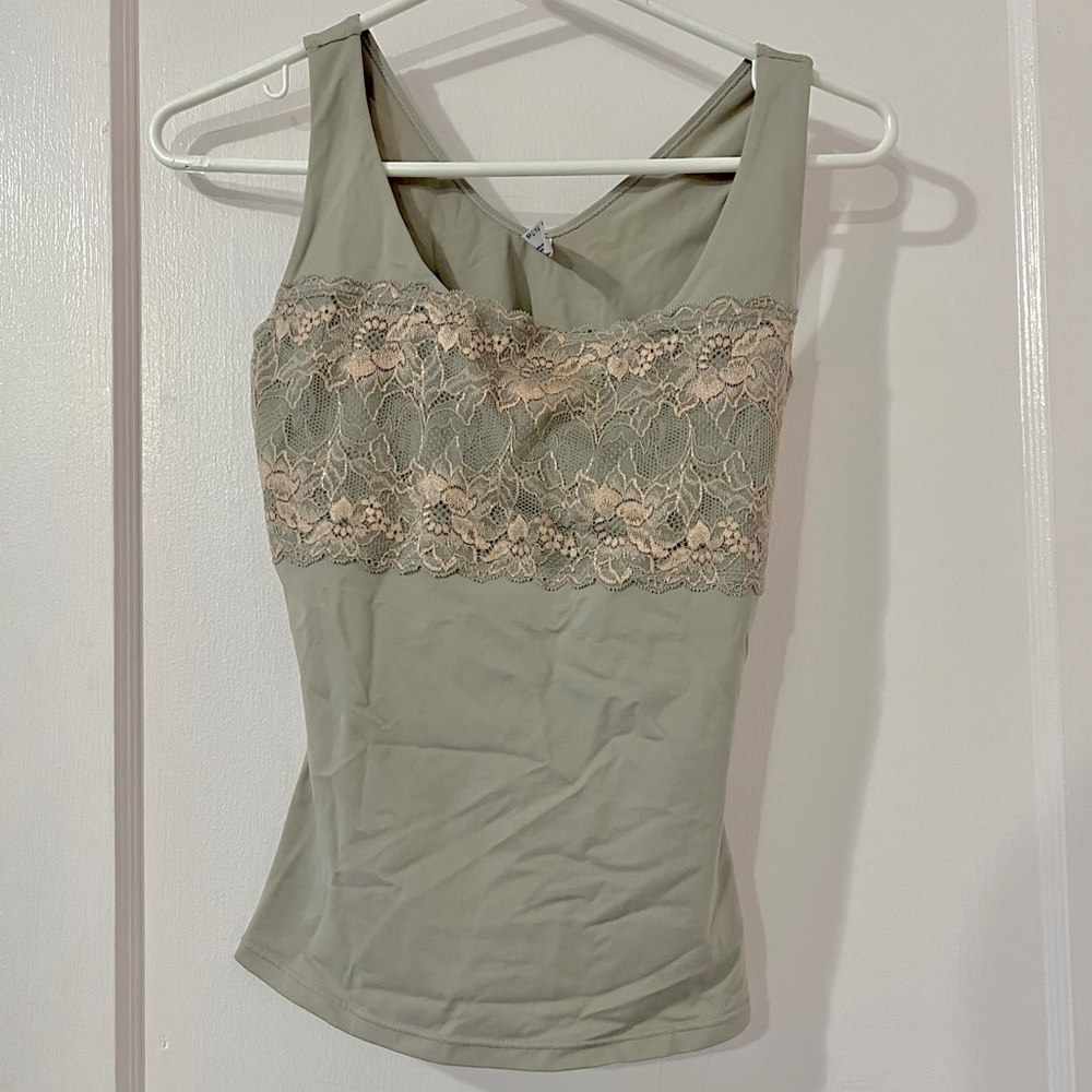 Spandex type tank top shapewear
